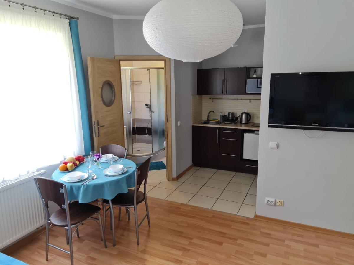 Bela - Pokoje Z Aneksami I Apartamenty Kołobrzeg Εξωτερικό φωτογραφία